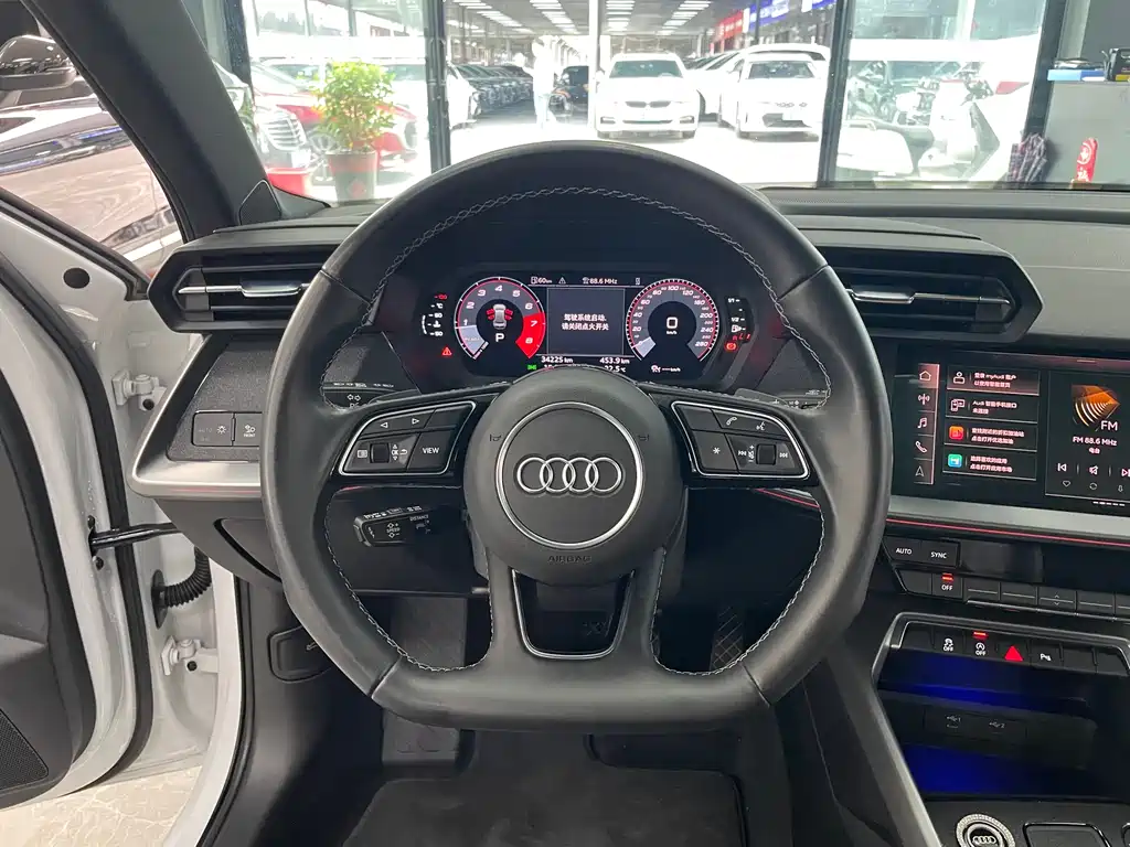 Audi A3L Limousine 2023 35 TFSI Fashion Sport