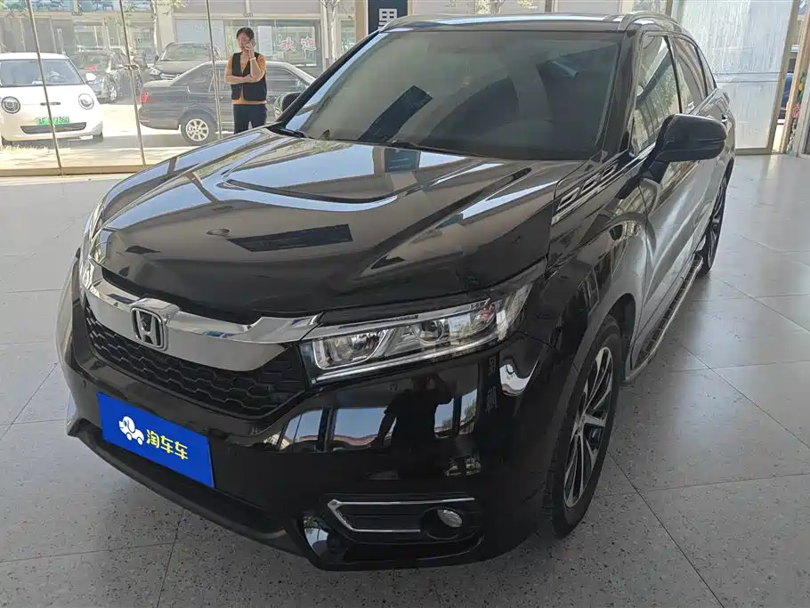 Avancier 2017 240TURBO 2WD Comfort Edition