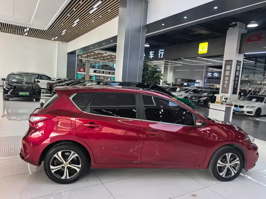 Nissan Tiida 2019 1.6L CVT Smart Edition China VI