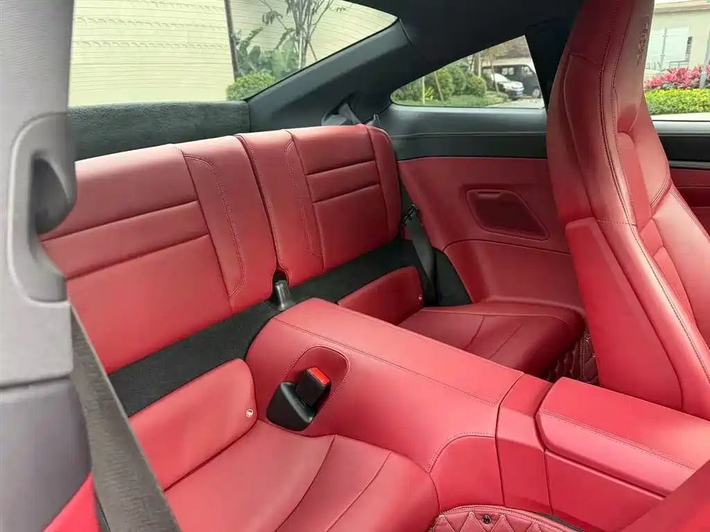Porsche 911 2023 Carrera 3.0T