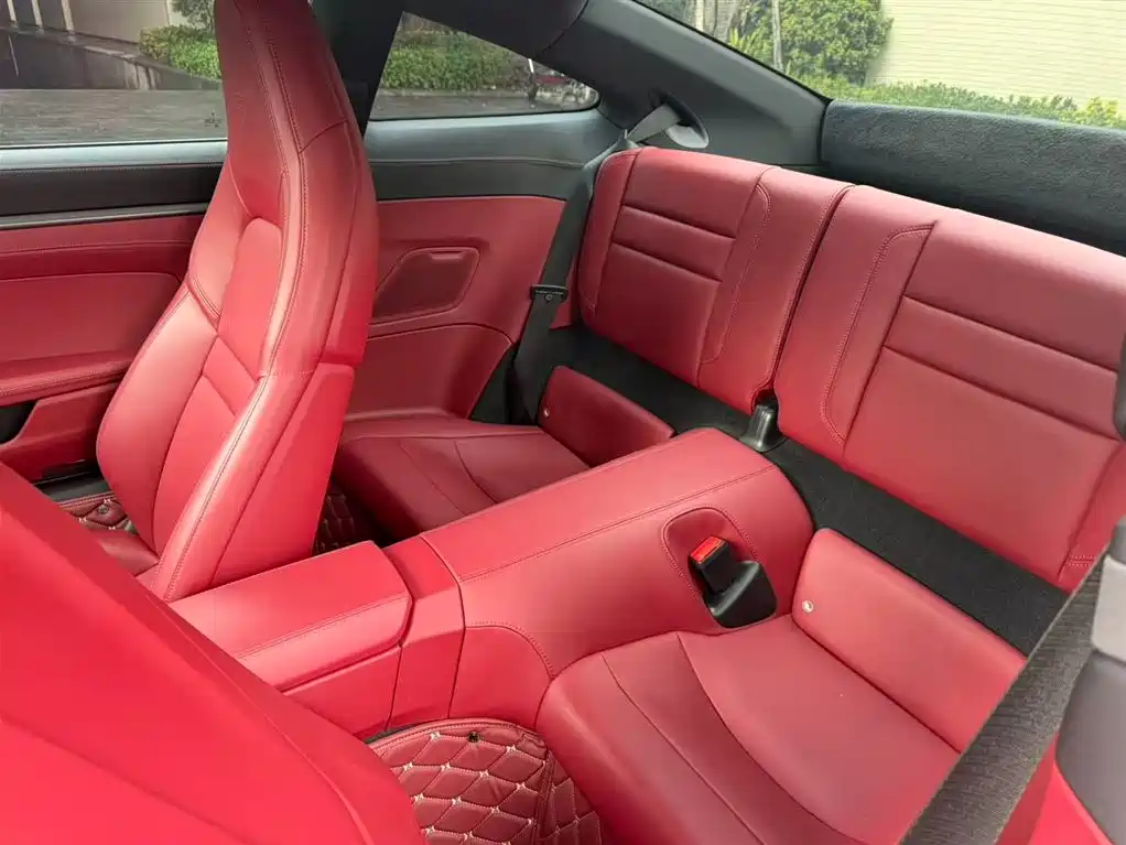 Porsche 911 2023 Carrera 3.0T