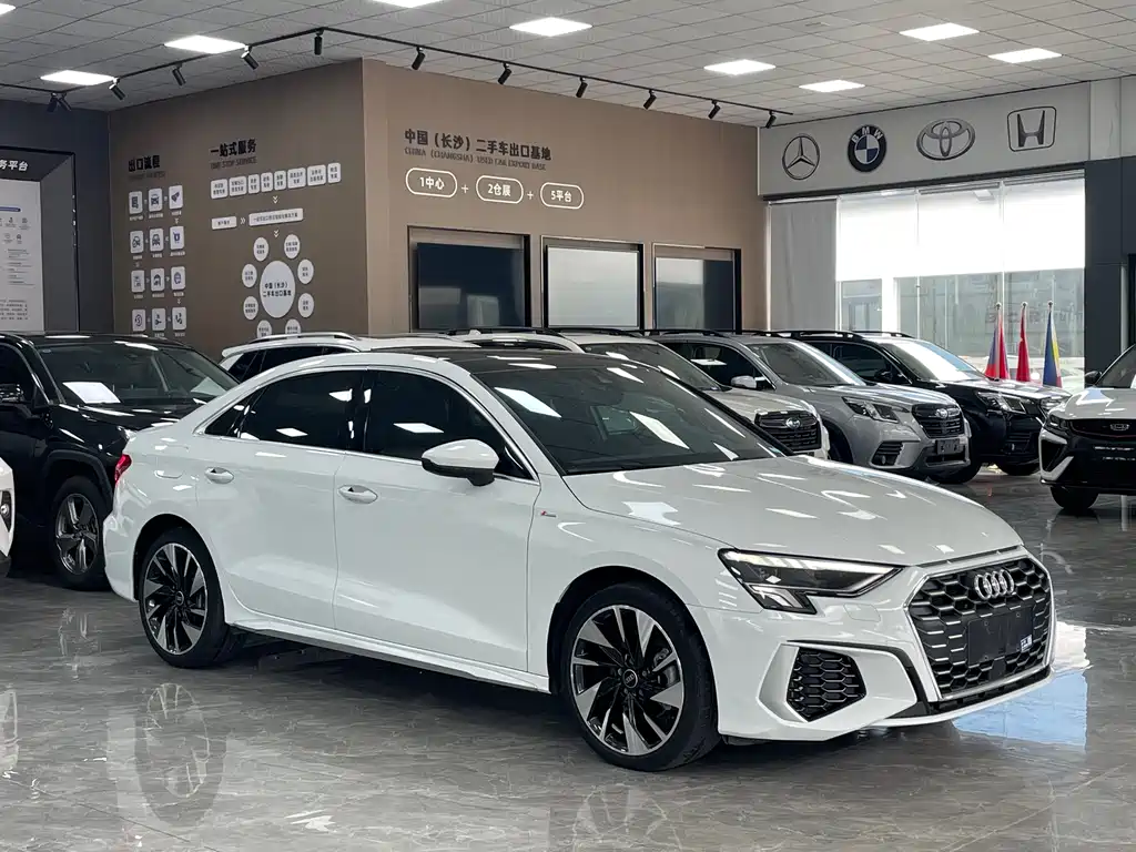 Audi A3L Limousine 35 TFSI Fashion Sport 2023