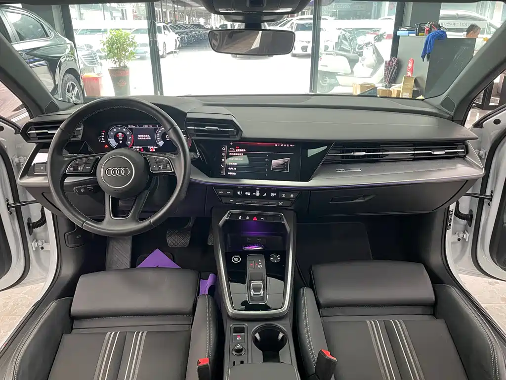 Audi A3L Limousine 35 TFSI Fashion Sport 2023