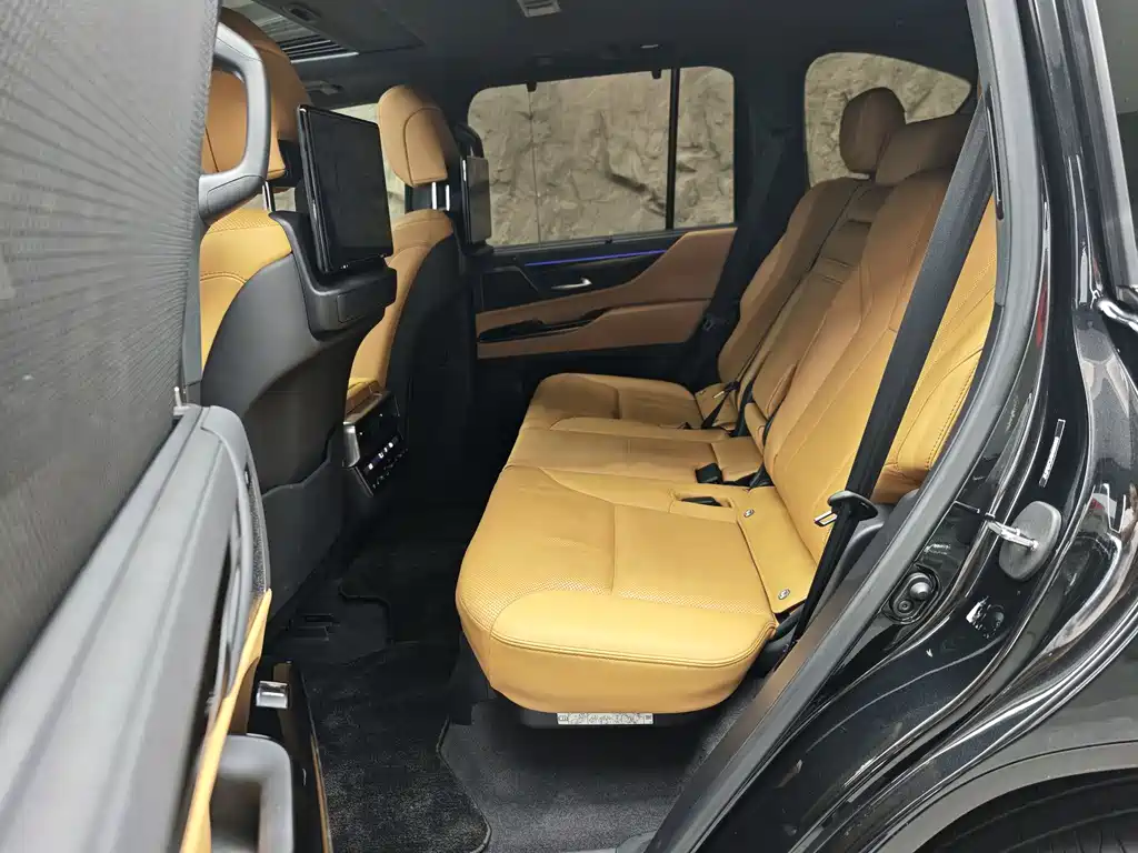 Lexus LX 600 2022 Automatic