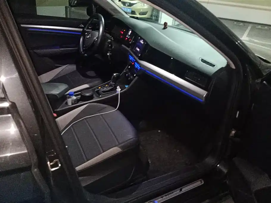 Bora EV 2020 Shang Pro