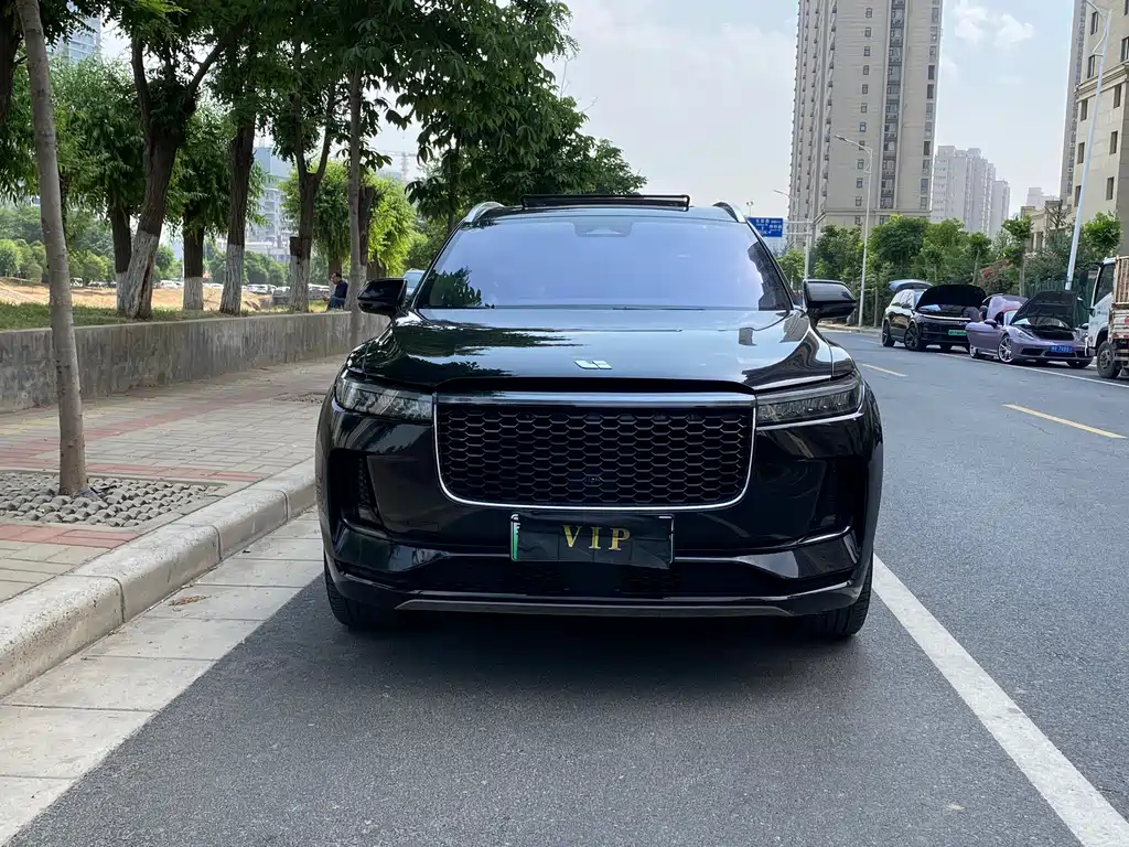 Li Auto ONE 2021 Extended Range 6-Seater Edition