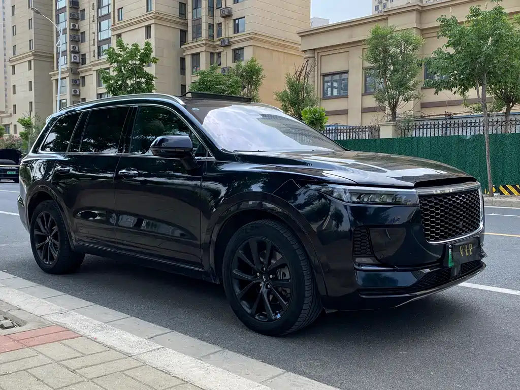 Li Auto ONE 2021 Extended Range 6-Seater Edition