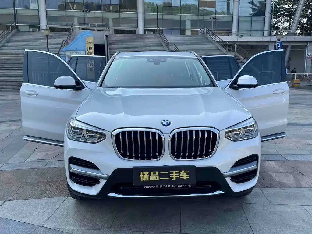 BMW X3 2020 xDrive28i Luxury Package