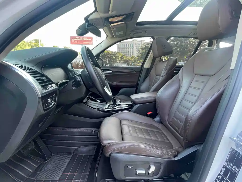 BMW X3 2020 xDrive28i Luxury Package