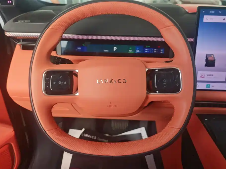 Lynk & Co 900 2025 1.5T Ultra 6-Seater