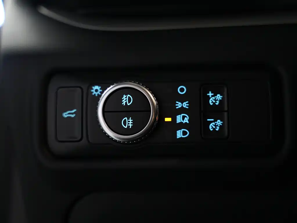 Ford Explorer 2020 EcoBoost 285 AWD Fashion Edition 6-Seater