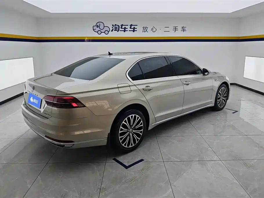 Volkswagen Phideon 2018 Facelift 380TSI FWD Business Edition