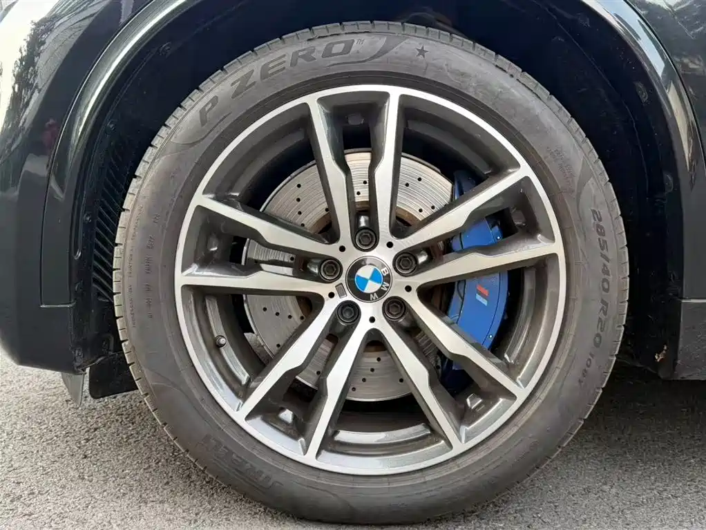BMW X5 M 2015 X5 M - фото 19