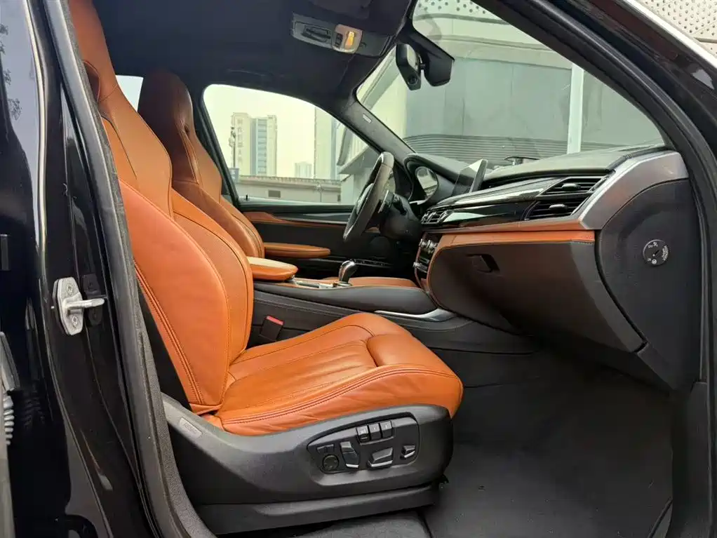 BMW X5 M 2015 X5 M - фото 14