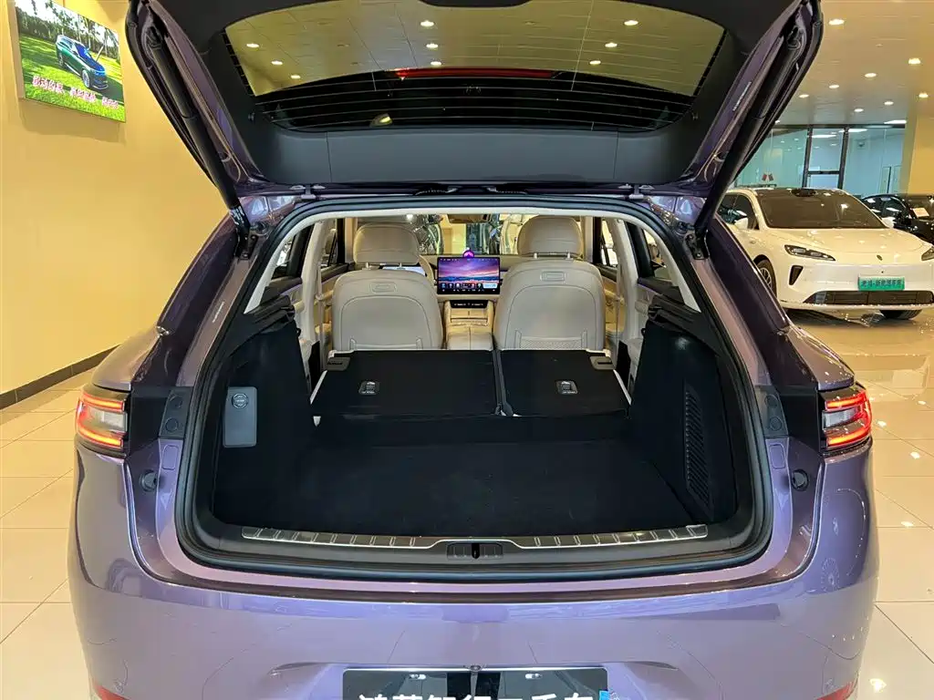AITO M5 2025 EREV Ultra AWD