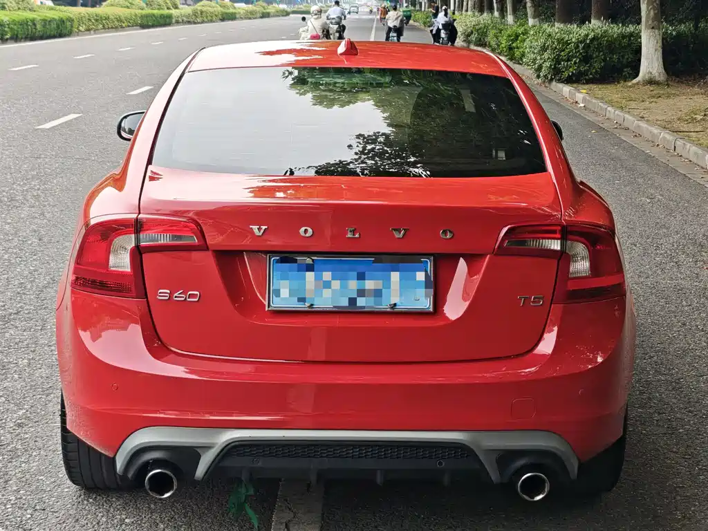 Volvo S60 2014 T5 R-Design