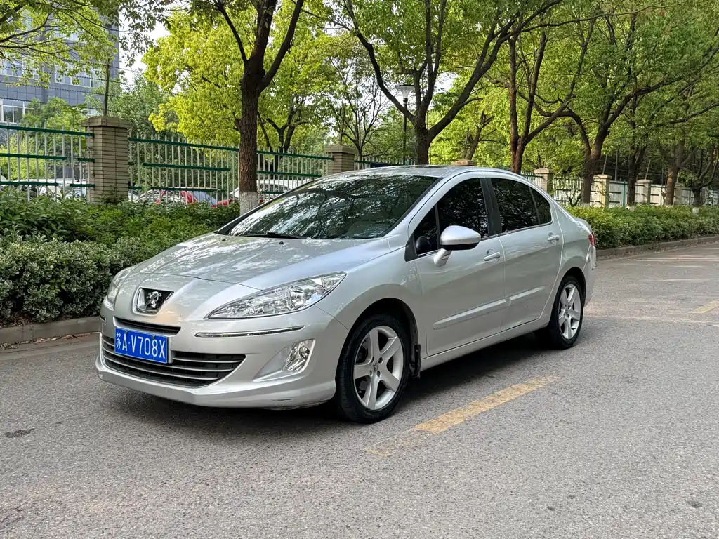 Peugeot 408 2010 2.0L Automatic Premium Edition