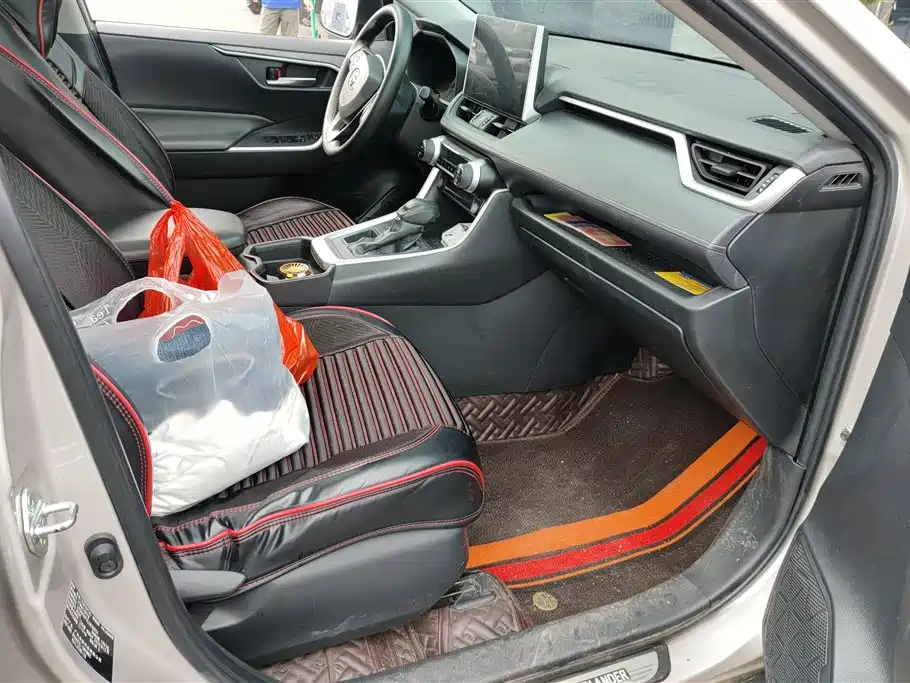 Toyota Wildlander 2020 2.0L CVT 2WD Luxury Edition