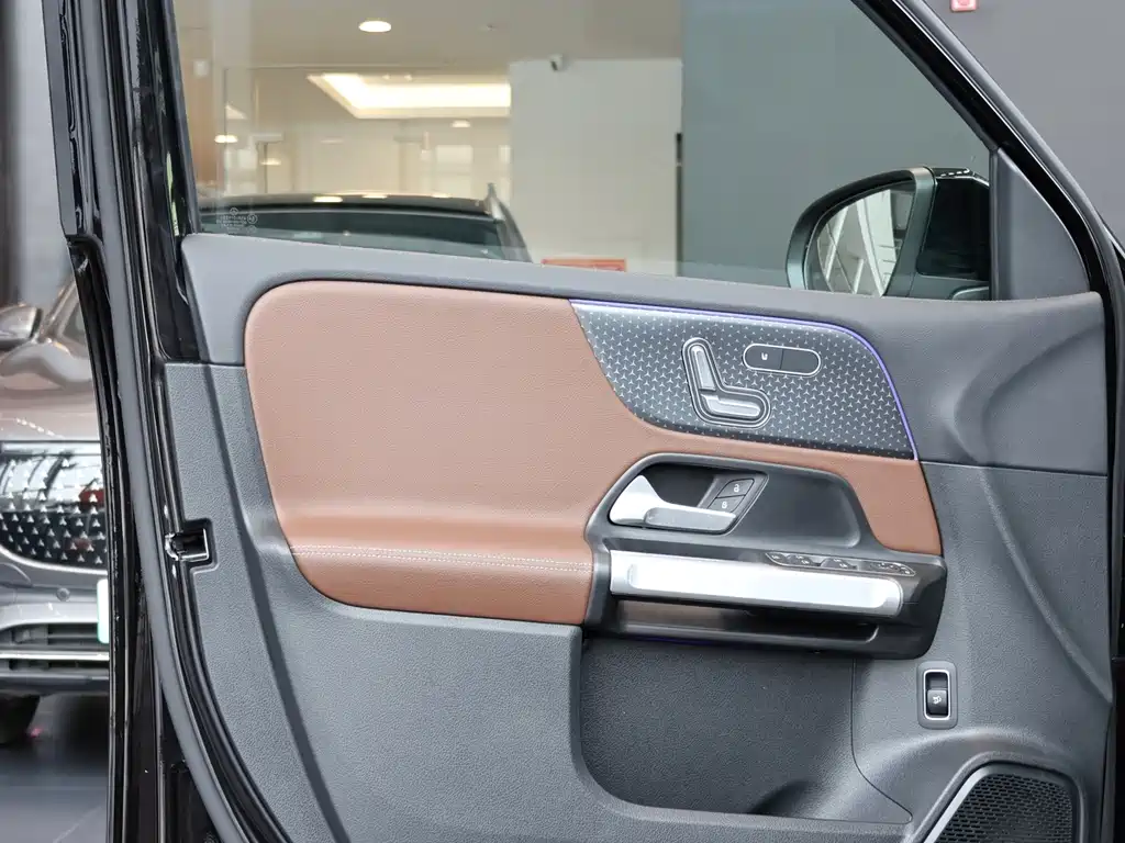 Mercedes-Benz GLB 2025 GLB 220 Fashion Trim