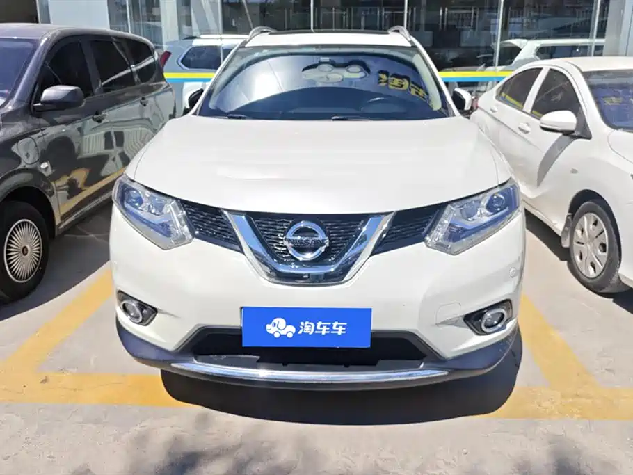 Nissan X-Trail 2014 2.5L CVT Supreme Edition 4WD