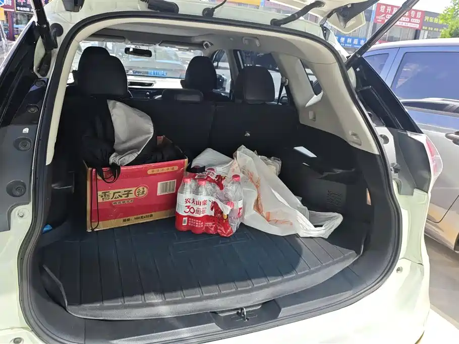 Nissan X-Trail 2014 2.5L CVT Supreme Edition 4WD