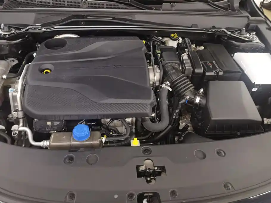 Changan UNI-V 2025 1.5T 500Bar High-Performance Sport Edition