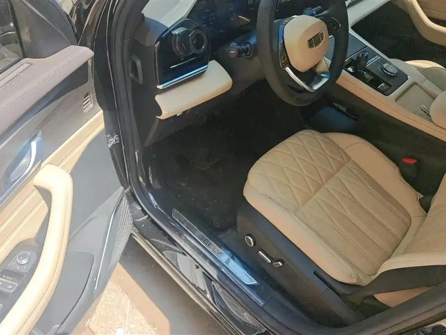 Geely Monjaro 2025 Dongfang Yao 2.0TD AWD Wangyue Edition