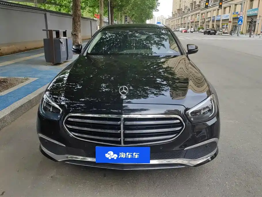 Mercedes-Benz E-Class 2022 Facelift II E 260 L