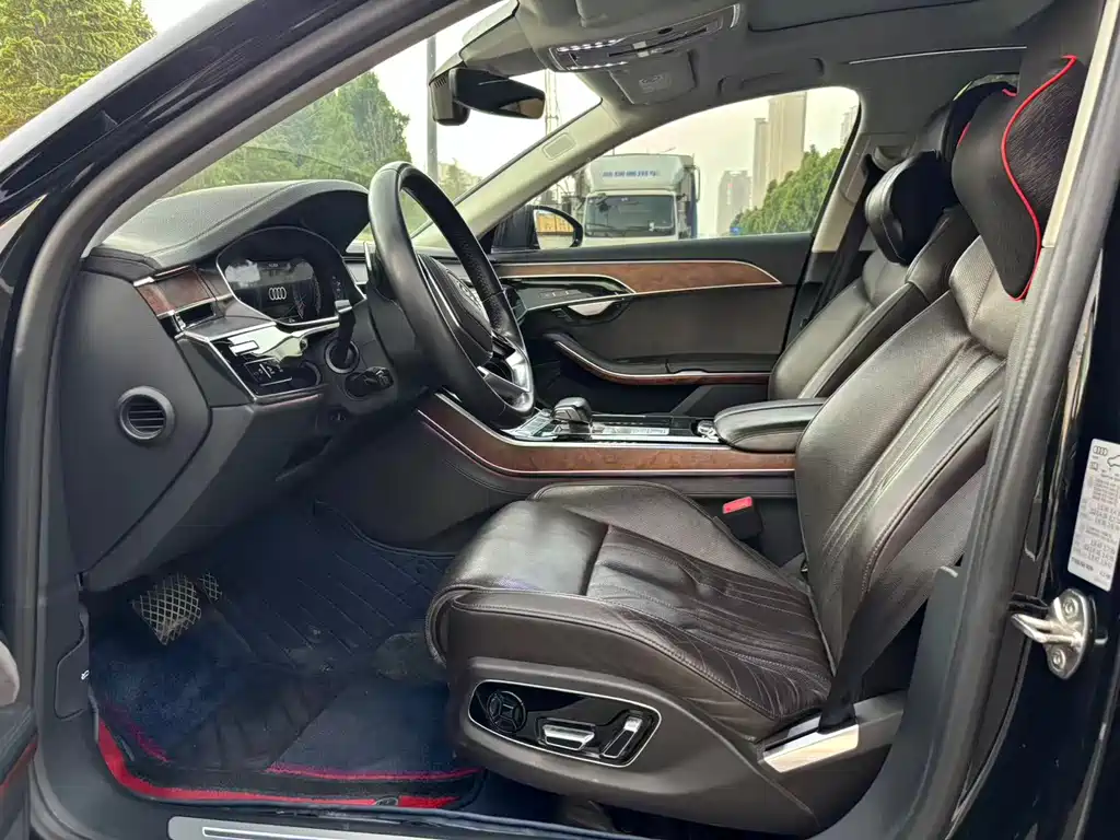 Audi A8L 2019 Plus 50 TFSI quattro Luxury