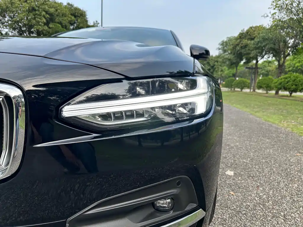 Volvo S90 2021 B5 Inscription