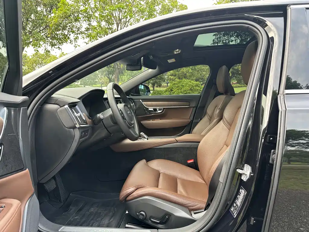Volvo S90 2021 B5 Inscription