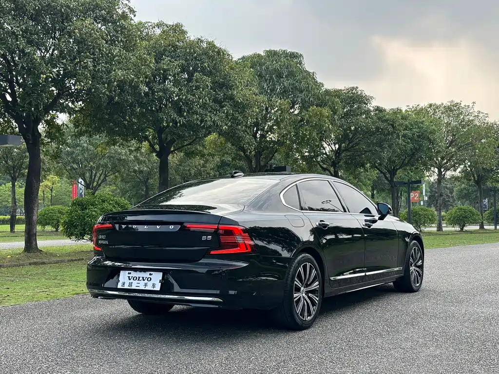 Volvo S90 2021 B5 Inscription