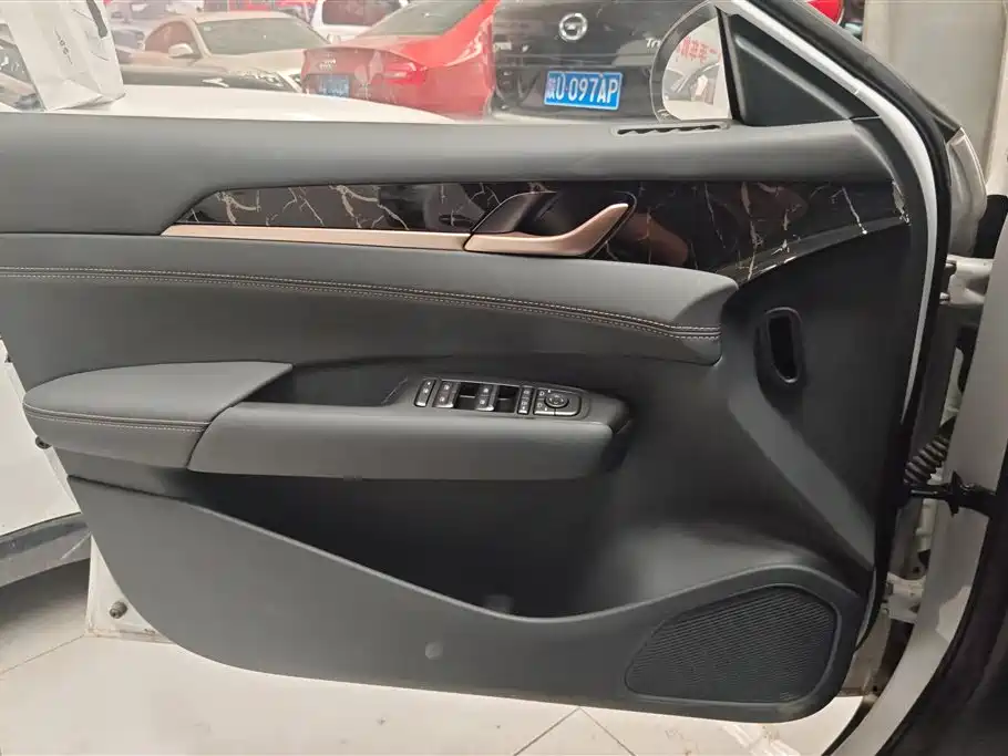Wuling Starlight 2025 70km Intelligent Standard Edition