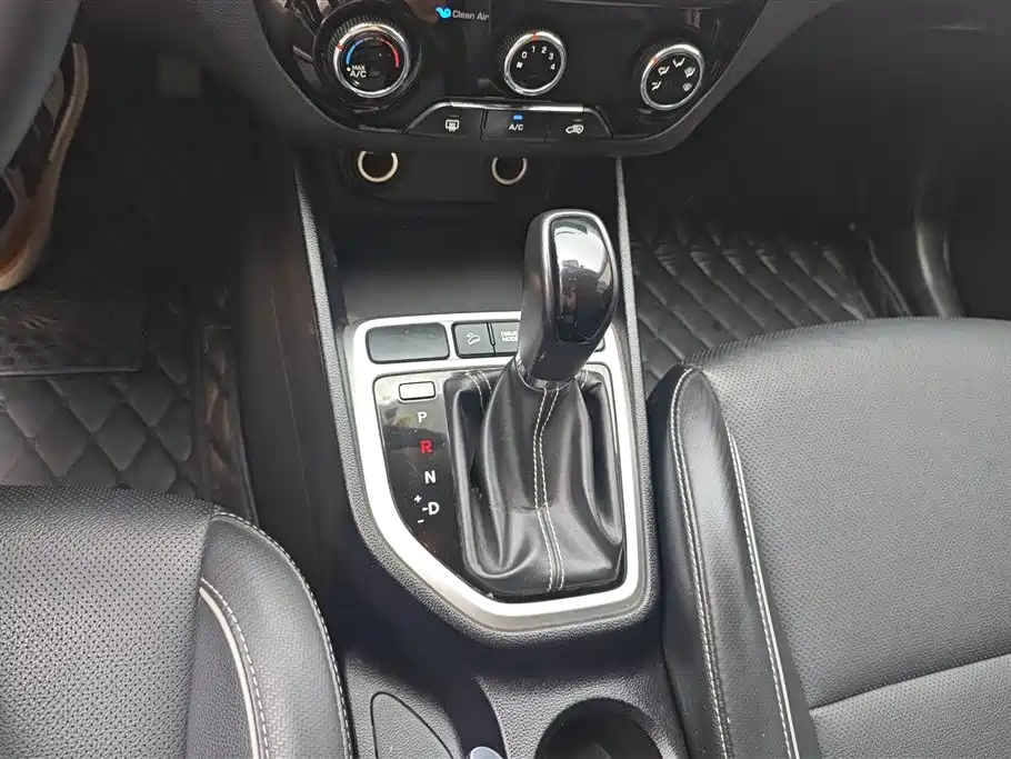 Hyundai ix25 2017 1.6L Automatic Intelligent