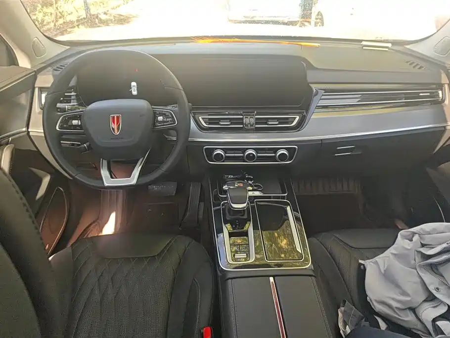 Hongqi HS5 2023 2.0T Qi Xiang Pro Edition