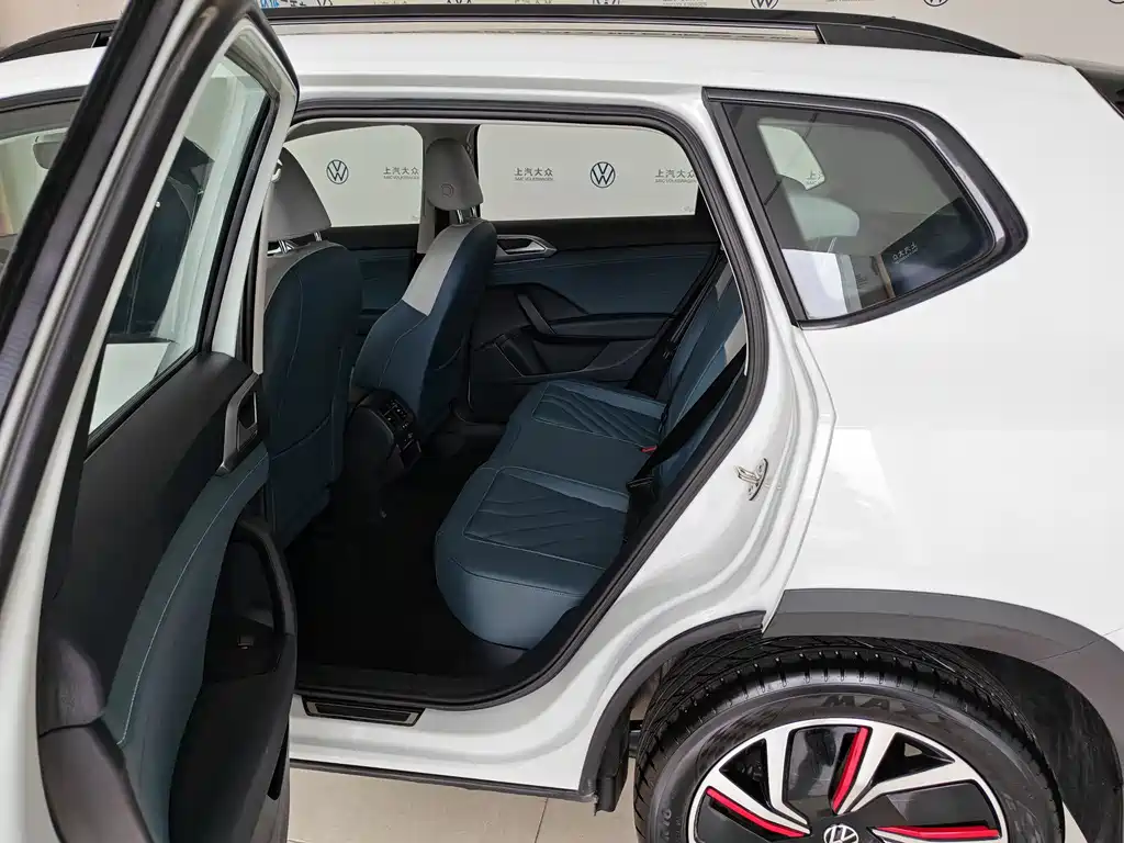 Volkswagen Tharu 2024 300TSI FWD Yuezun Edition