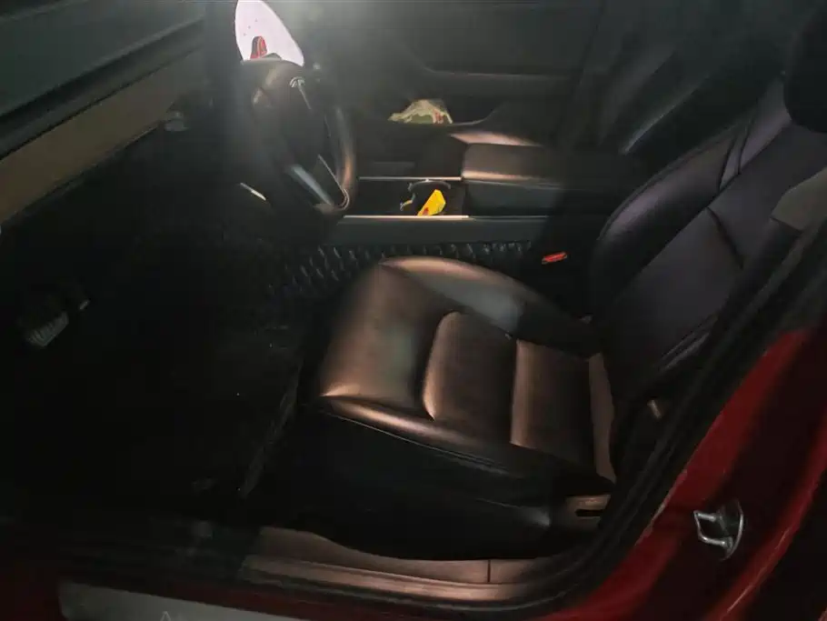 Tesla Model 3 Standard Range Plus RWD 2020