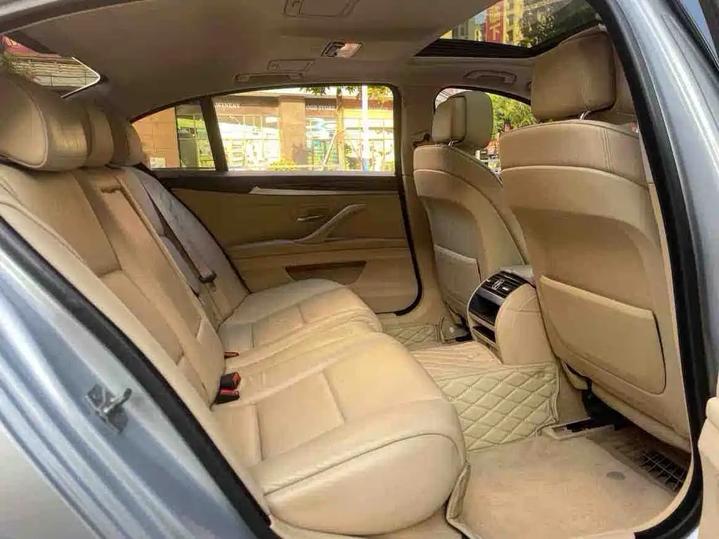 BMW 5 Series 2013 525Li Leading Edition