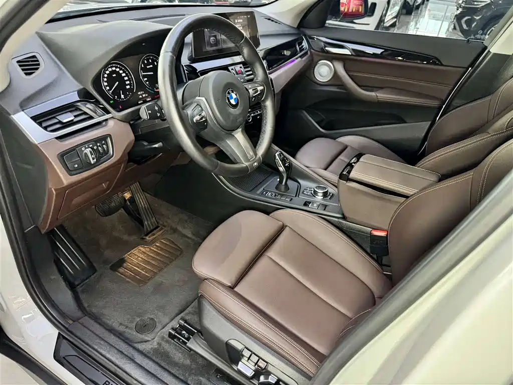BMW X1 2022 sDrive25Li Leading Edition