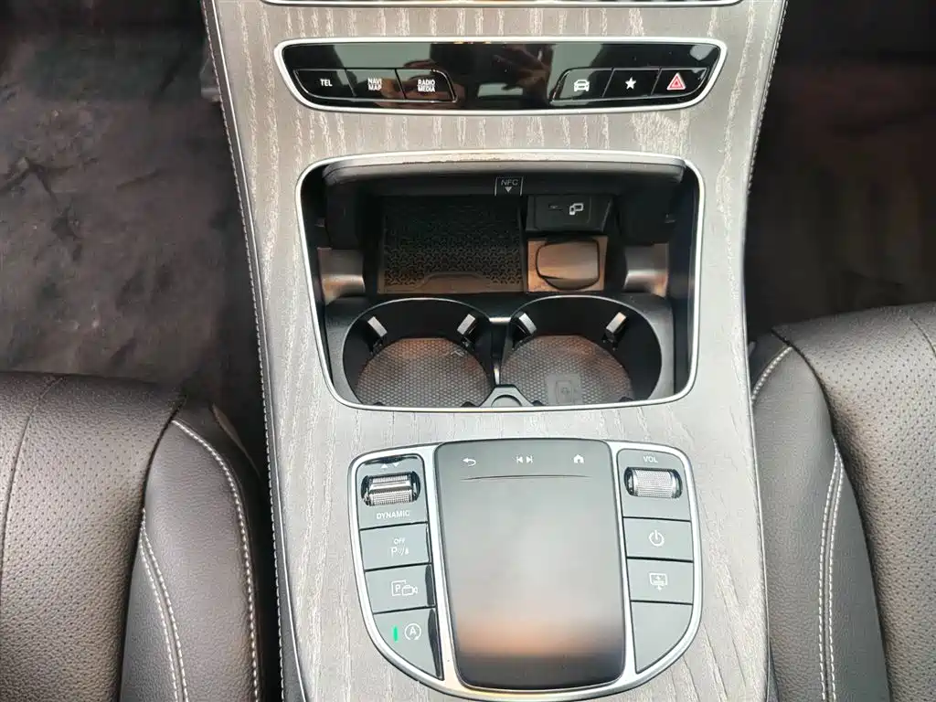 Mercedes-Benz E-Class 2022 E 300 L Luxury Edition