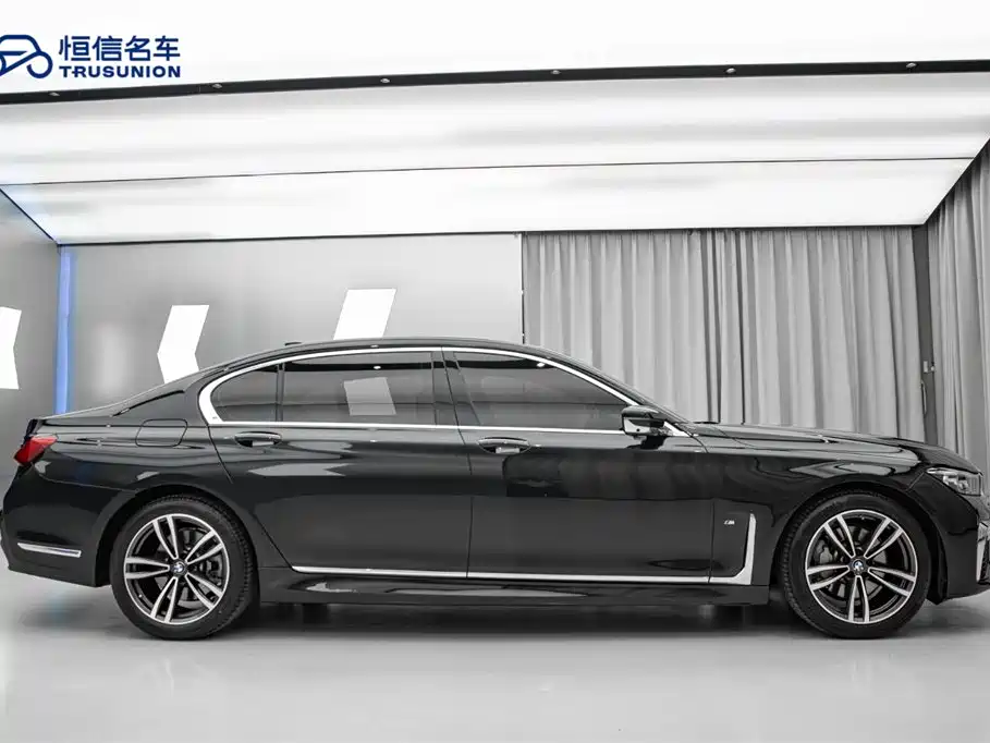 BMW 7 Series 2019 Facelift 730Li M Sport Package - фото 8