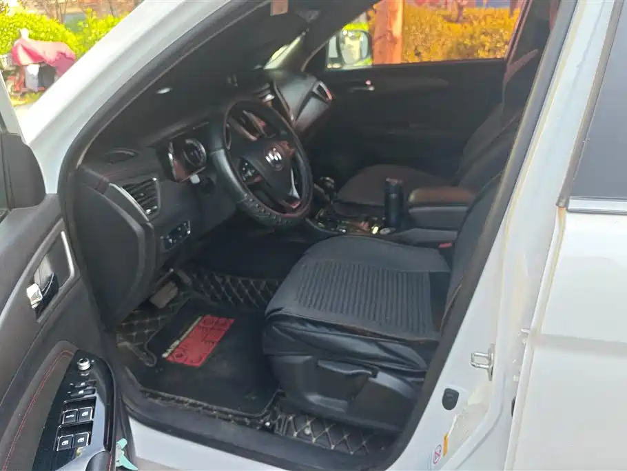 Changan CS75 2017 1.5T Automatic Fengxiang Edition