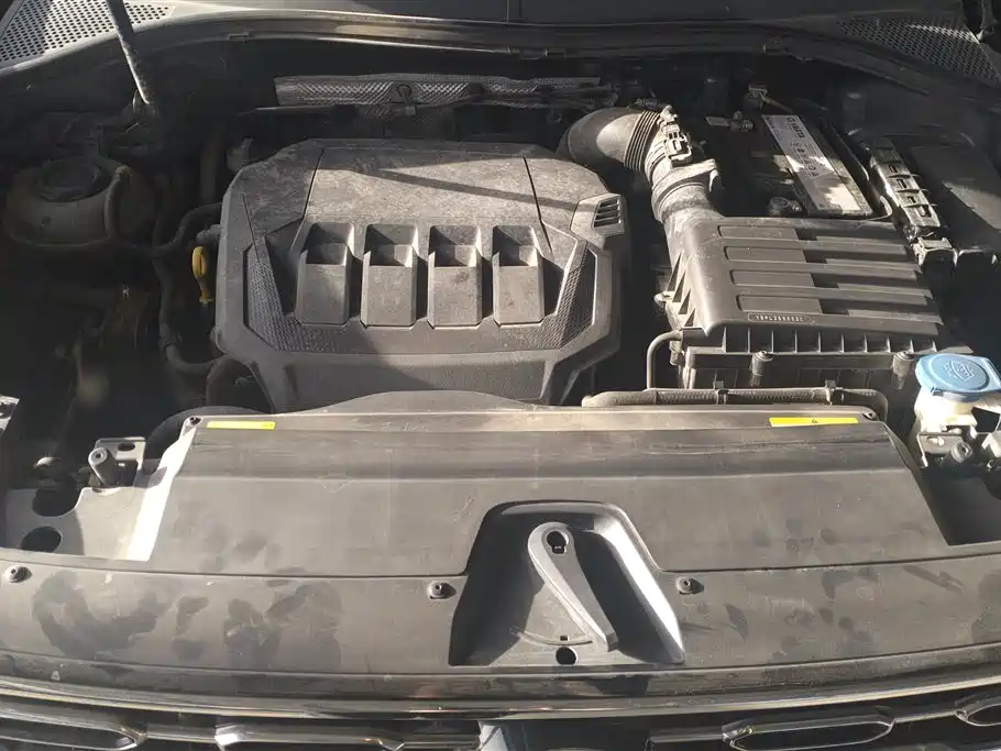 Tayron 2021 330TSI FWD Luxury Smart Connect Edition