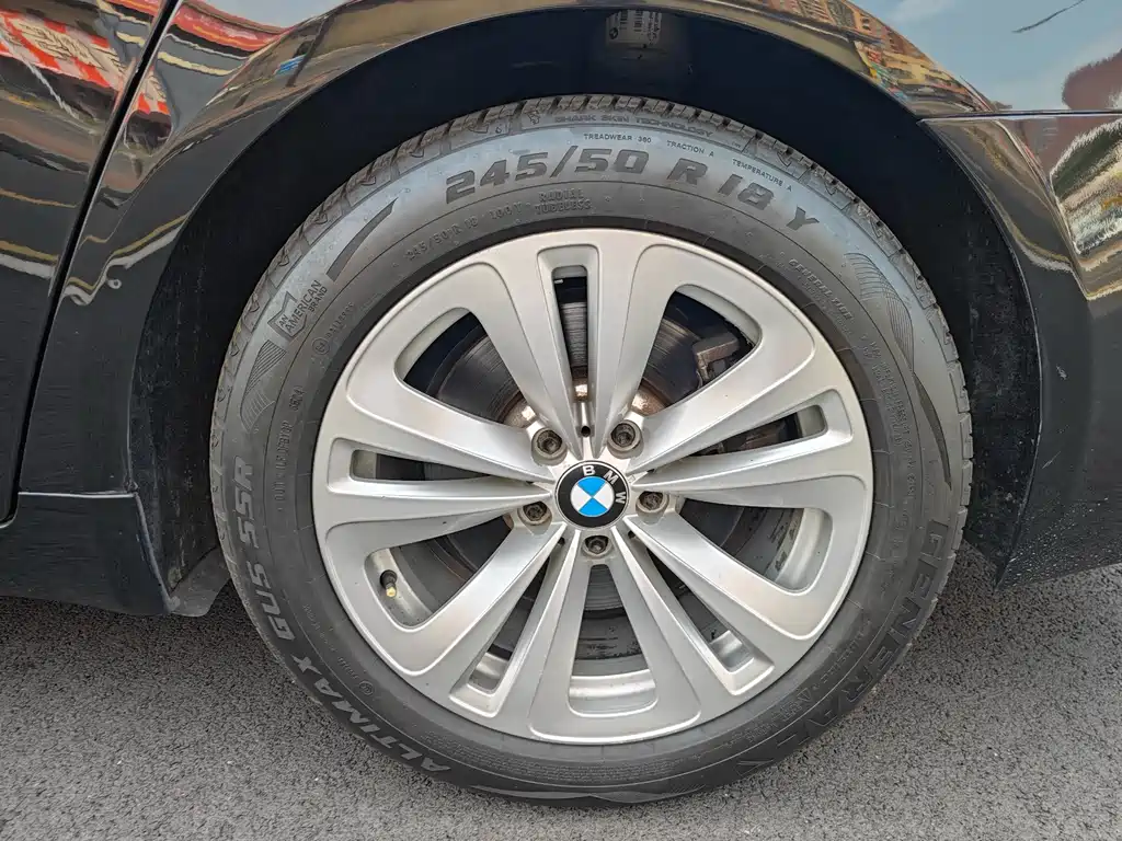 BMW 7 Series 2011 730Li Elegant - фото 17
