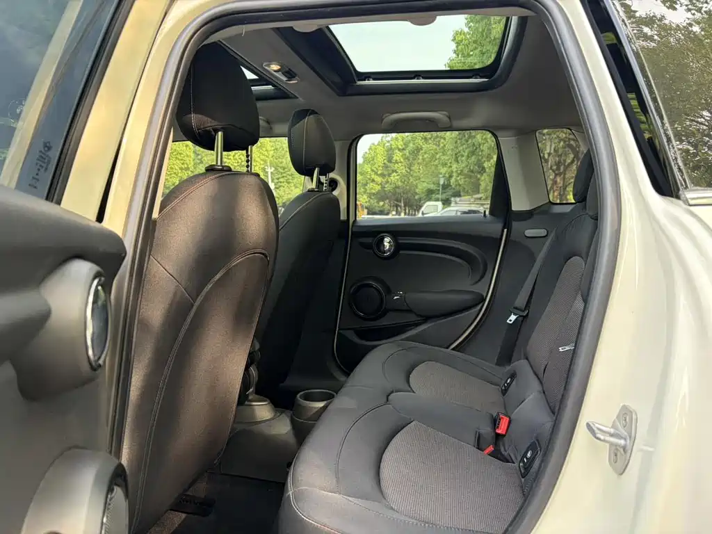 MINI 2018 1.5T ONE 5-Door