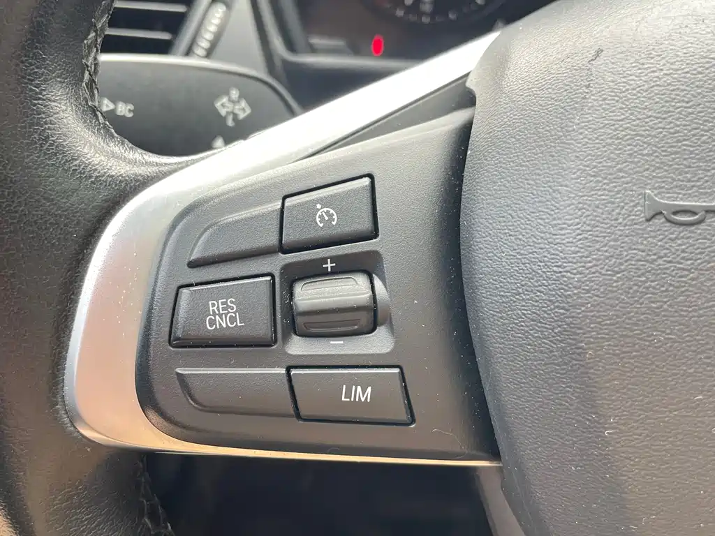 BMW 1 Series 2018 118i Sport