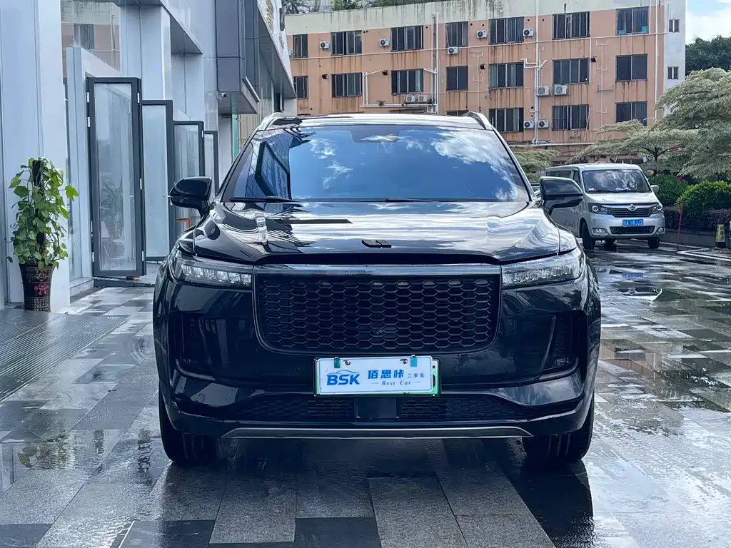 Li ONE 2021 EREV 6-Seater