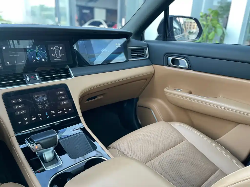Li ONE 2021 EREV 6-Seater