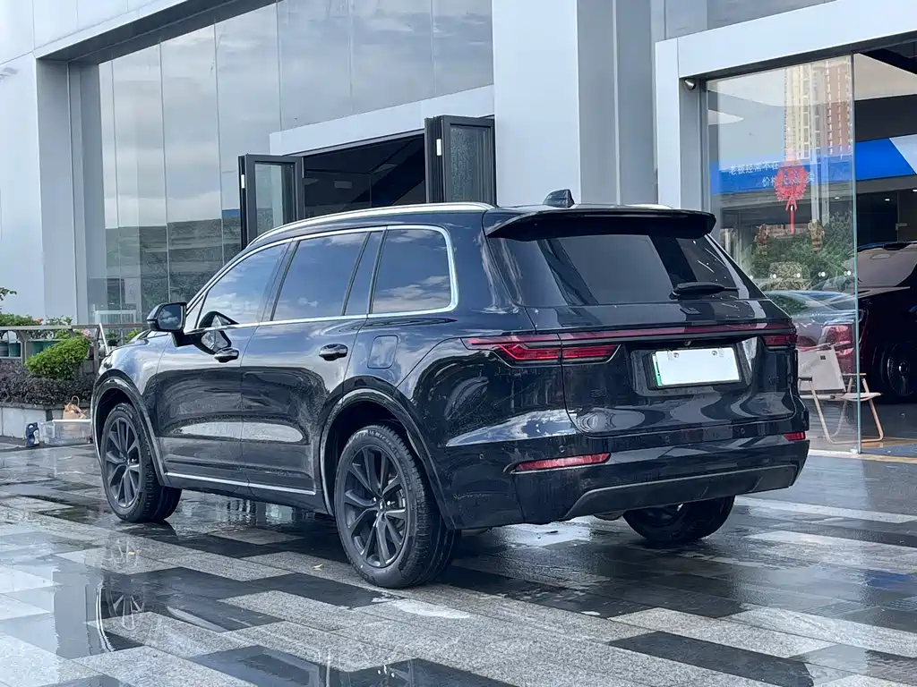 Li ONE 2021 EREV 6-Seater