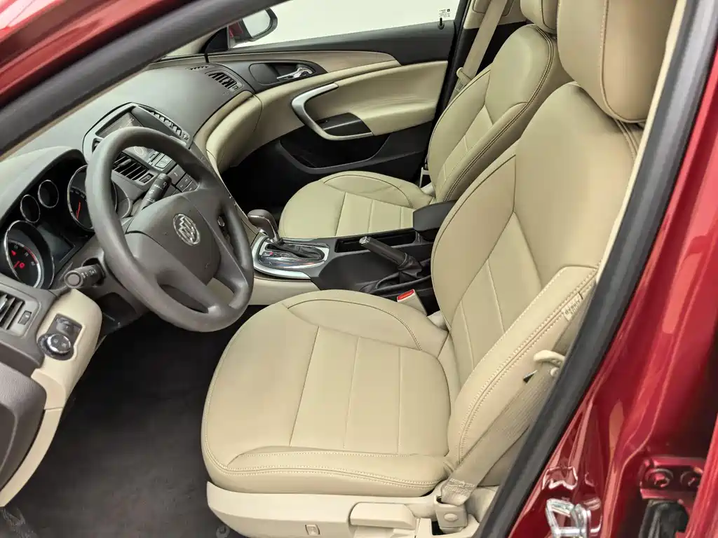 Buick Regal 2011 2.0L Comfort Edition